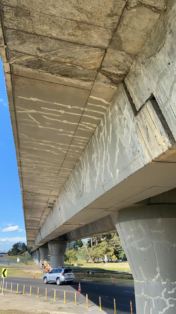 Inyección de fisuras en puente